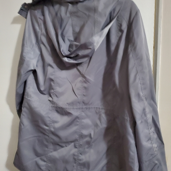 Calvin Klein Packable Jacket - Picture 3 of 6